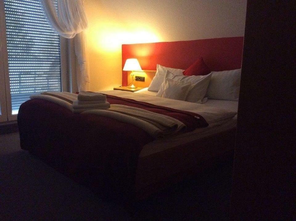 Berghof Hotel Nieheim エクステリア 写真